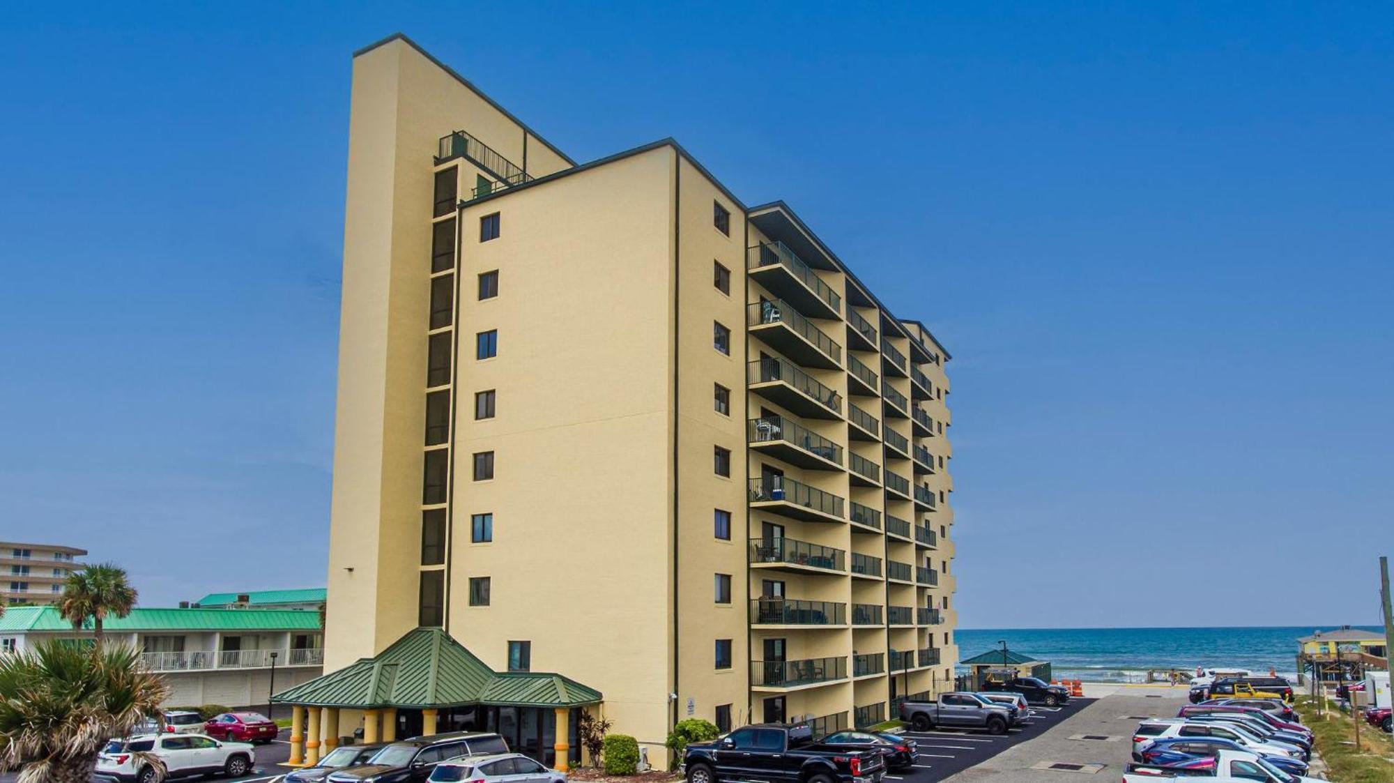 Ocean Front Condo With Amazing Views! Sunglow Resort 402 By Brightwild デイトナ・ビーチ・ショアーズ エクステリア 写真